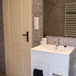 Csipesz_vendeghaz شقة
